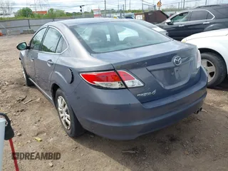2011 Mazda Mazda6 i Sport with VIN 1YVHZ8BH4B5M19236, listed as a IAAI auction lot 42091308 with 137,042 mi miles. Bid and sale history available at carsss.com. Image 3.