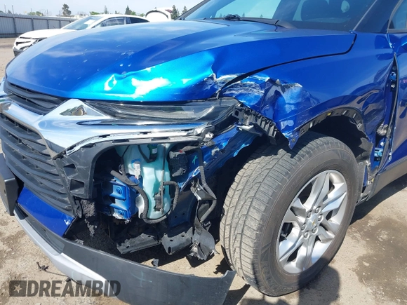 2019 Chevrolet Blazer z VIN 3GNKBBRA4KS579152, wystawiony jako IAAI lot #42033979 z przebiegiem 75 158 mil mil oraz . Historia ofert i sprzedaży dostępna na DreamBid. Obrazek 17.