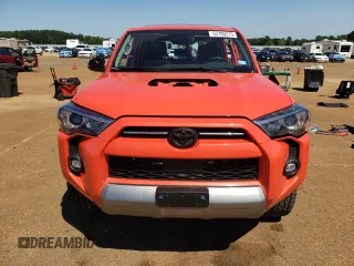 2024 Toyota 4Runner TRD Off Road with VIN JTERU5JR3R6301177, listed as a Copart auction lot 53780275 with 11,488 mi miles and Clean title. Bid and sale history available at DreamBid. Image 5.
