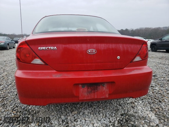 2003 Kia Spectra with VIN KNAFB121535245946, listed as a Copart auction lot 45688365 with 196,338 mi miles and Salvage Title. Bid and sale history available at DreamBid. Image 6.