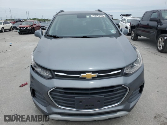 2019 Chevrolet Trax LT with VIN KL7CJLSB8KB931263, listed as a Copart auction lot 50963105 with 104,969 mi miles and Salvage Title. Bid and sale history available at carsss.com. Image 5.