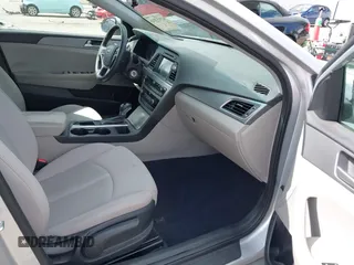 2016 Hyundai Sonata 2.4L with VIN 5NPE24AF2GH290569, listed as a IAAI auction lot 41937016 with 113,756 mi miles and . Bid and sale history available at carsss.com. Image 5.