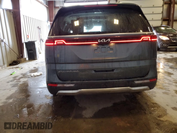 2022 Kia Carnival SX Prestige with VIN KNDNE5H3XN6063808, listed as a Copart auction lot 50247805 with 111,630 mi miles and Salvage Title. Bid and sale history available at carsss.com. Image 3.