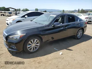 2015 Infiniti Q50 Premium z VIN JN1BV7AP4FM349942, wystawiony jako Copart lot #59880235 z przebiegiem 46 534 mil mil oraz Szkoda całkowita • Salvage title. Historia ofert i sprzedaży dostępna na DreamBid. Obrazek 1.