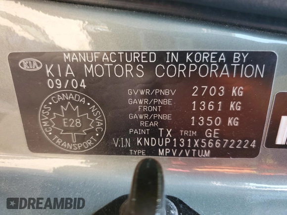 2005 Kia Sedona LX with VIN KNDUP131X56672224, listed as a Copart auction lot 88444405 with 151,386 mi miles and Salvage Title. Bid and sale history available at carsss.com. Image 13.