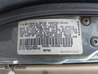 2001 Toyota Avalon XL z VIN 4T1BF28B01U138040, wystawiony jako IAAI lot #42320480 z przebiegiem 220 086 mil mil oraz . Historia ofert i sprzedaży dostępna na DreamBid. Obrazek 9.