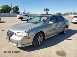 2001 Nissan Maxima GXE z VIN JN1CA31D41T817620, wystawiony jako Copart lot #76702684 z przebiegiem 260 601 mil mil oraz Szkoda całkowita • Salvage title. Historia ofert i sprzedaży dostępna na DreamBid. Obrazek 1.