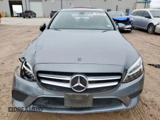 2019 Mercedes-Benz C 300 with VIN WDDWF8DB2KR516481, listed as a Copart auction lot 60709945 with 22,635 mi miles and Salvage title. Bid and sale history available at DreamBid. Image 5.