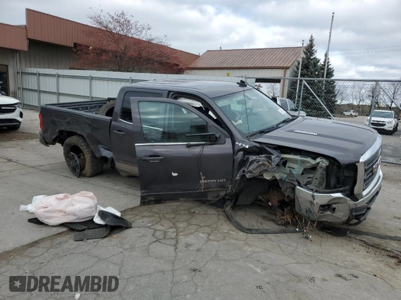 2016 GMC Sierra 2500HD SLE z VIN 1GT12SE84GF140066, wystawiony jako Copart lot #79395364 z przebiegiem 180 890 mil mil oraz Szkoda całkowita • Salvage title. Historia ofert i sprzedaży dostępna na DreamBid. Obrazek 4.