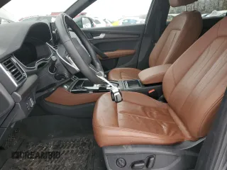 2022 Audi Q5 S line Premium Plus with VIN WA1EAAFY1N2090352, listed as a Copart auction lot 44381355 with 0 mi miles and Salvage Title. Bid and sale history available at carsss.com. Image 7.