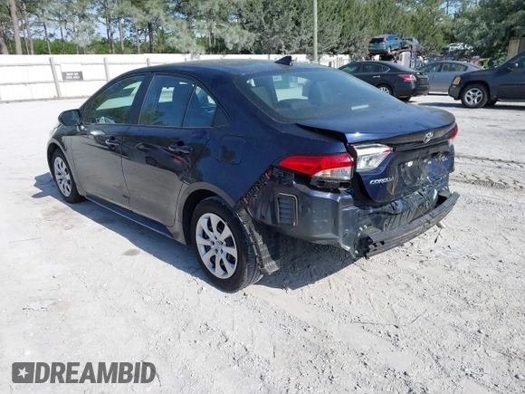 2024 Toyota Corolla LE with VIN 5YFB4MDE2RP144064, listed as a IAAI auction lot 42120756 with 33,034 mi miles. Bid and sale history available at carsss.com. Image 3.