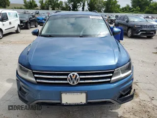 2018 Volkswagen Tiguan S z VIN 3VV1B7AX6JM084103, wystawiony jako Copart lot #65433355 z przebiegiem 112 946 mil mil oraz Czysty tytuł • Clean title. Historia ofert i sprzedaży dostępna na DreamBid. Obrazek 5.