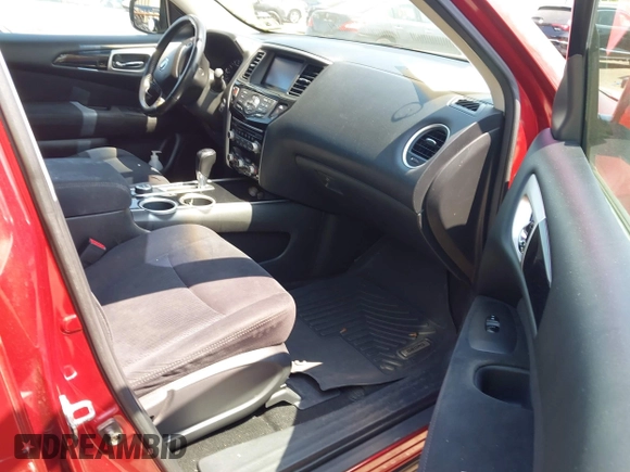 2013 Nissan Pathfinder Platinum with VIN 5N1AR2MM6DC638790, listed as a IAAI auction lot 42114450 with 131,746 mi miles and . Bid and sale history available at DreamBid. Image 5.