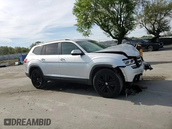 2018 Volkswagen Atlas SE с VIN 1V2DR2CA8JC579860, выставлен на аукционе Copart как лот 48122545 с пробегом 123 298 миль миль и Списание • Salvage title. История ставок и продаж доступна на DreamBid. Изображение 12.
