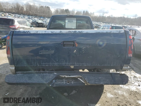 1998 Chevrolet Silverado 1500 with VIN 1GCEK14R3WZ215181, listed as a Copart auction lot 41839755 with 151,190 mi miles and Salvage Title. Bid and sale history available at DreamBid. Image 6.