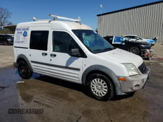2010 Ford Transit Connect XL z VIN NM0LS6AN6AT031464, wystawiony jako Copart lot #48158065 z przebiegiem 140 002 mil mil oraz Szkody całkowita. Historia ofert i sprzedaży dostępna na DreamBid. Obrazek 4.