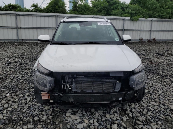 2020 Hyundai Venue SEL with VIN KMHRC8A33LU040202, listed as a Copart auction lot 63265265 with 72,572 mi miles and Salvage title. Bid and sale history available at DreamBid. Image 5.