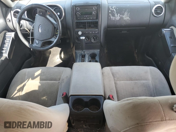 2008 Ford Explorer XLT with VIN 1FMEU73E28UA59495, listed as a Copart auction lot 72906664 with 250,312 mi miles and Salvage Title. Bid and sale history available at carsss.com. Image 8.