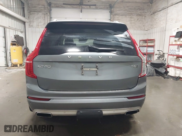 2018 Volvo XC90 Momentum z VIN YV4A22PK5J1371701, wystawiony jako IAAI lot #41647816 z przebiegiem 48 603 mil mil oraz . Historia ofert i sprzedaży dostępna na DreamBid. Obrazek 17.