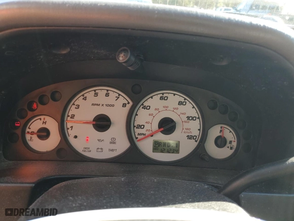 2003 Ford Escape XLT Popular with VIN 1FMYU03163KB45334, listed as a Copart auction lot 86947804 with 121,234 mi miles and Salvage Title. Bid and sale history available at carsss.com. Image 9.