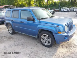 2007 Jeep Patriot Sport z VIN 1J8FT28WX7D290863, wystawiony jako IAAI lot #42433766 z przebiegiem 127 561 mil mil oraz . Historia ofert i sprzedaży dostępna na DreamBid. Obrazek 1.