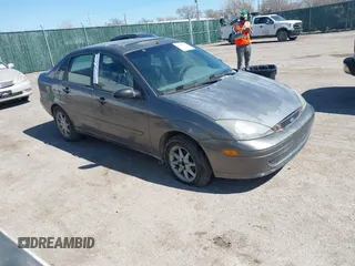 2003 Ford Focus SE with VIN 1FAFP34363W169183, listed as a IAAI auction lot 41821234 with 234,987 mi miles and . Bid and sale history available at carsss.com. Image 1.