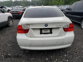 2006 BMW 3 Series 325i with VIN WBAVB13536KX66909, listed as a Copart auction lot 60811385 with 170,270 mi miles and Salvage title. Bid and sale history available at DreamBid. Image 6.