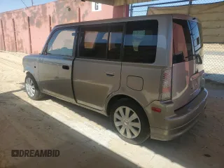 2006 Scion xB z VIN JTLKT324464044140, wystawiony jako Copart lot #58405855 z przebiegiem 253 815 mil mil oraz Szkoda całkowita • Salvage title. Historia ofert i sprzedaży dostępna na DreamBid. Obrazek 2.