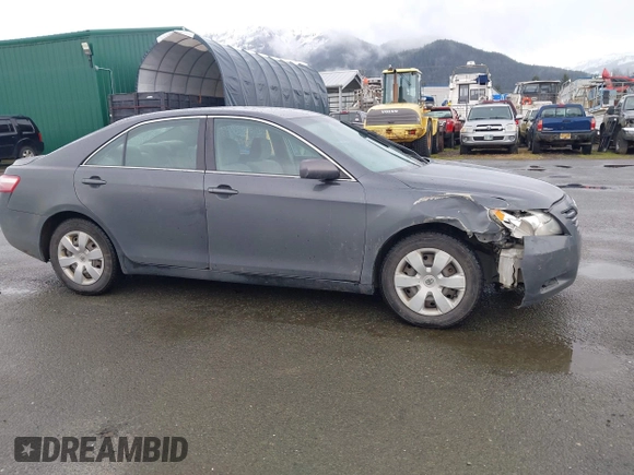 2008 Toyota Camry LE z VIN 4T1BE46KX8U762021, wystawiony jako IAAI lot #42072732 z przebiegiem 153 646 mil mil oraz . Historia ofert i sprzedaży dostępna na DreamBid. Obrazek 13.