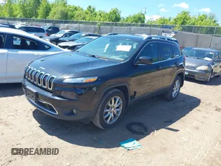 2018 Jeep Cherokee Limited z VIN 1C4PJMDB5JD507243, wystawiony jako IAAI lot #42331268 z przebiegiem 84 838 mil mil oraz . Historia ofert i sprzedaży dostępna na DreamBid. Obrazek 17.