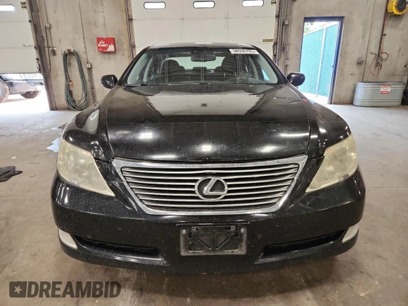2009 Lexus LS 460 z VIN JTHCL46F995003646, wystawiony jako Copart lot #58936785 z przebiegiem 208 746 mil mil oraz Szkoda całkowita • Salvage title. Historia ofert i sprzedaży dostępna na DreamBid. Obrazek 5.