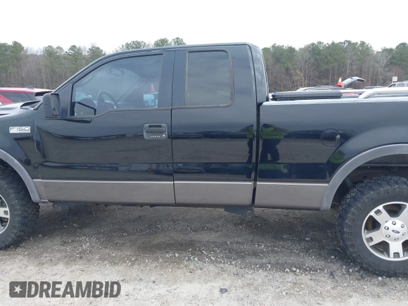 2005 Ford F-150 XLT with VIN 1FTPX14525FA14833, listed as a IAAI auction lot 41710410 with 120,458 mi miles. Bid and sale history available at carsss.com. Image 15.