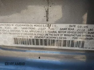 2005 Volkswagen Jetta z VIN 3VWDG71K35M613236, wystawiony jako IAAI lot #41764835 z przebiegiem Nie podano mil oraz . Historia ofert i sprzedaży dostępna na DreamBid. Obrazek 9.