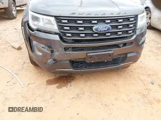 2017 Ford Explorer XLT with VIN 1FM5K7D81HGD48249, listed as a IAAI auction lot 41844312 with 122,507 mi miles and . Bid and sale history available at carsss.com. Image 6.