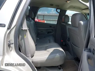2004 Chevrolet Tahoe LT with VIN 1GNEC13Z84R155532, listed as a IAAI auction lot 42741525 with 290,815 mi miles and . Bid and sale history available at DreamBid. Image 8.