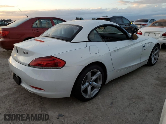 2011 BMW Z4 sDrive30i with VIN WBALM5C57BE379815, listed as a Copart auction lot 75006674 with 0 mi miles and Non Repairable. Bid and sale history available at carsss.com. Image 3.