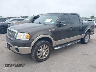 2008 Ford F-150 XLT z VIN 1FTPW12V98FA17013, wystawiony jako IAAI lot #42297759 z przebiegiem 149 487 mil mil oraz . Historia ofert i sprzedaży dostępna na DreamBid. Obrazek 2.