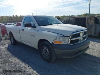 2009 Dodge Ram 1500 ST with VIN 1D3HB16K19J520511, listed as a IAAI auction lot 41895713 with 200,124 mi miles. Bid and sale history available at carsss.com. Image 1.