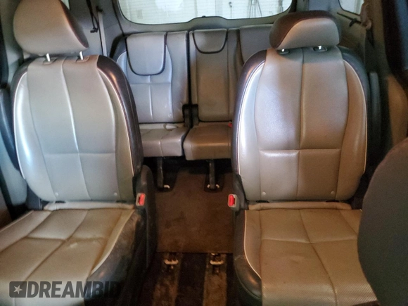 2017 Kia Sedona LX with VIN KNDMB5C16H6247061, listed as a Copart auction lot 86694334 with 219,427 mi miles and Salvage Title. Bid and sale history available at carsss.com. Image 10.