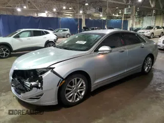 2015 Lincoln MKZ with VIN 3LN6L2G92FR610410, listed as a Copart auction lot 43044225 with 109,762 mi miles and Clean Title. Bid and sale history available at carsss.com. Image 1.