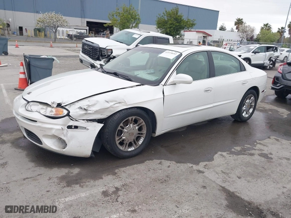 2001 Oldsmobile Aurora with VIN 1G3GS64C114109142, listed as a IAAI auction lot 41974652 with 81,395 mi miles. Bid and sale history available at carsss.com. Image 17.