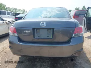 2010 Honda Accord LX с VIN 1HGCP2F34AA169599, выставлен на аукционе IAAI как лот 42417416 с пробегом 144 611 миль миль и . История ставок и продаж доступна на DreamBid. Изображение 16.