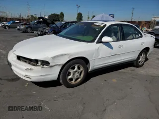 1998 Oldsmobile Intrigue GL z VIN 1G3WS52K2WF325982, wystawiony jako Copart lot #77172634 z przebiegiem 141 276 mil mil oraz Szkody całkowita. Historia ofert i sprzedaży dostępna na DreamBid. Obrazek 1.