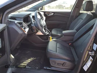 2024 Audi Q4 e-tron Premium Plus with VIN WA1LUBFZ2RP036788, listed as a Copart auction lot 47398845 with 2,034 mi miles and Salvage Title. Bid and sale history available at DreamBid. Image 7.