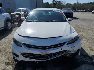 2017 Chevrolet Malibu LT with VIN 1G1ZE5ST6HF110582, listed as a Copart auction lot 48227255 with 175,347 mi miles and Salvage Title. Bid and sale history available at DreamBid. Image 5.