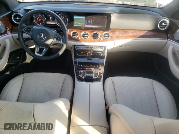 2018 Mercedes-Benz E-Class E 300 with VIN WDDZF4JB1JA358433, listed as a Copart auction lot 71467222 with 60,742 mi miles. Bid and sale history available at carsss.com. Image 8.