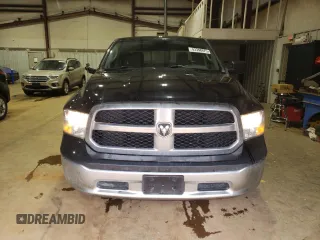 2019 Ram 1500 Big Horn z VIN 1C6RR7TT1KS614291, wystawiony jako Copart lot #43348675 z przebiegiem 74 566 mil mil oraz Szkoda całkowita • Salvage title. Historia ofert i sprzedaży dostępna na DreamBid. Obrazek 5.