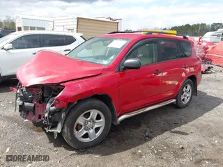 2007 Toyota RAV4 with VIN JTMZD33VX75072311, listed as a IAAI auction lot 41733832 with 109,302 mi miles. Bid and sale history available at carsss.com. Image 2.