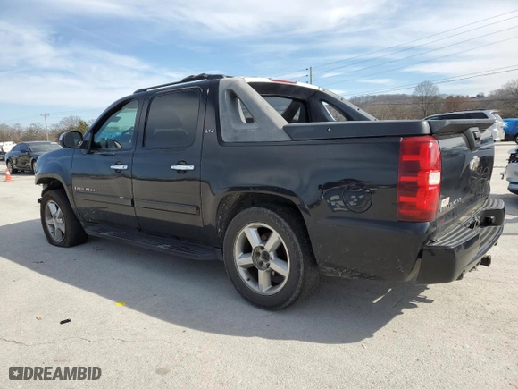 2008 Chevrolet Avalanche LT w/2LT with VIN 3GNFK12388G231437, listed as a Copart auction lot 45036785 with 233,548 mi miles and Salvage Title. Bid and sale history available at carsss.com. Image 2.