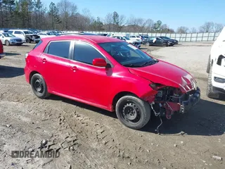 2010 Toyota Matrix with VIN 2T1KU4EEXAC362028, listed as a IAAI auction lot 41442203 with 101,639 mi miles. Bid and sale history available at carsss.com. Image 1.
